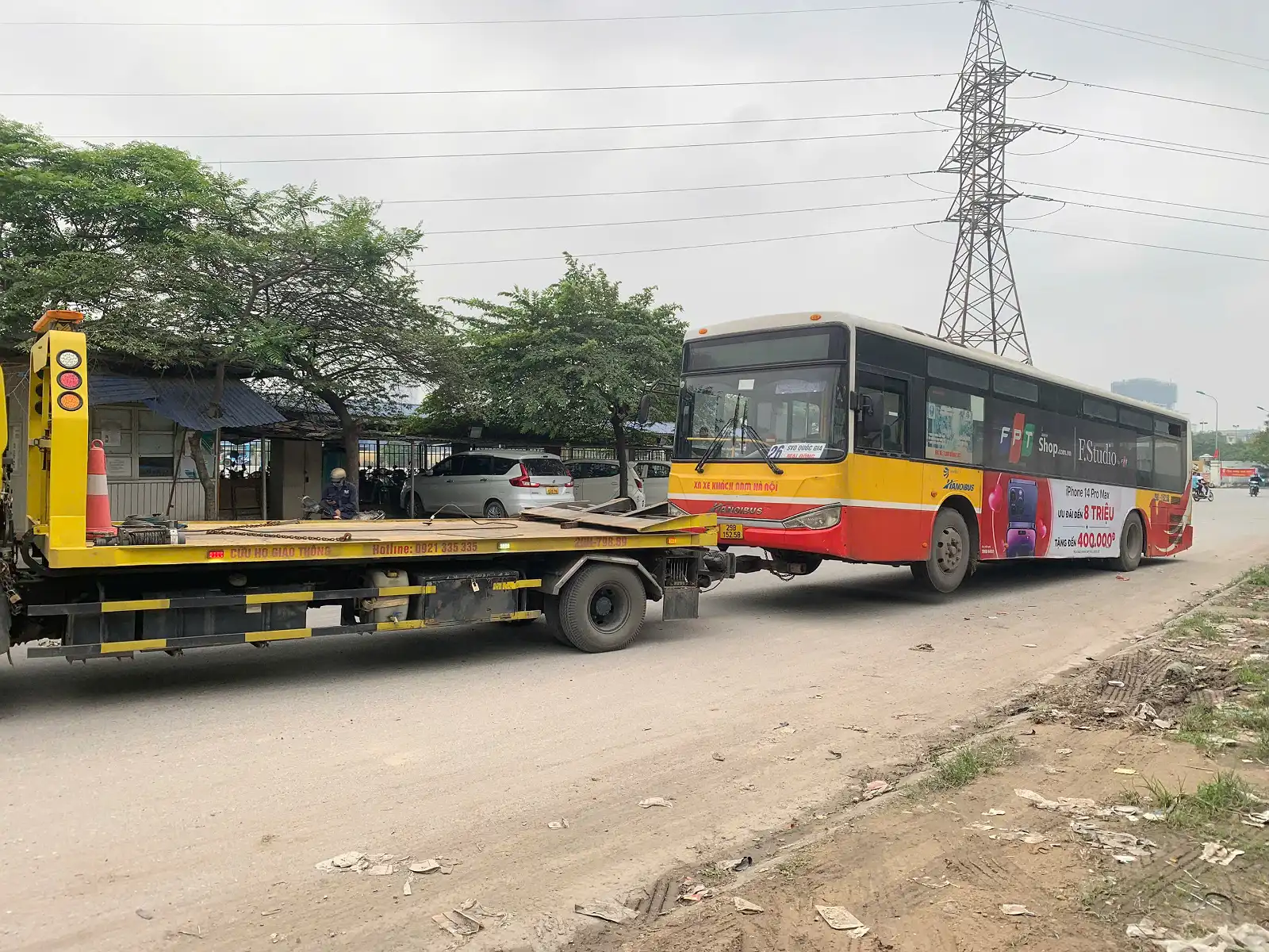 Cứu hộ giao thông 335