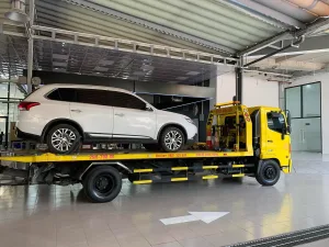 Vận chuyển xe mới - Cứu hộ giao thông 335 an toàn, chuyên nghiệp trên toàn quốc